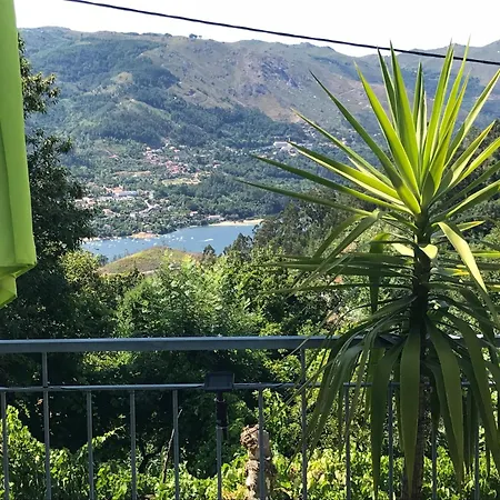 Mit Und Bergblick *
